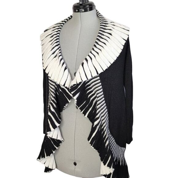 Chico's black & white ruffle, open-front cardigan, size S/4 - Picture 10 of 11